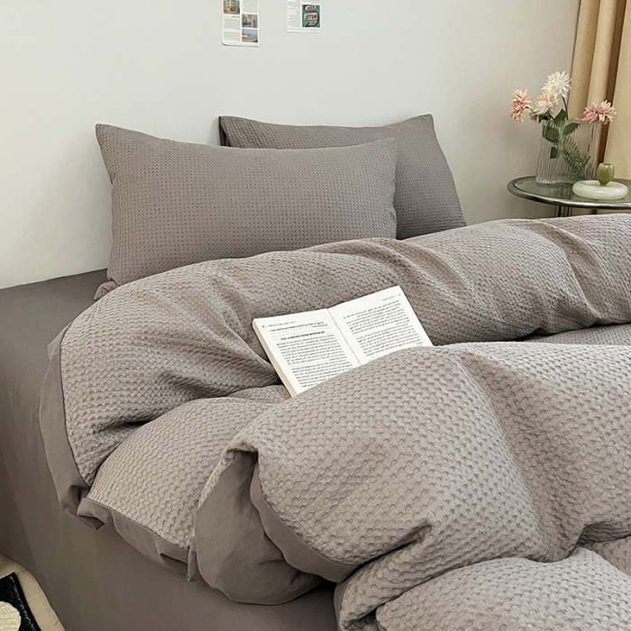 91家纺网 家纺一手货源 找家纺 雅居纺 2023新款全棉华夫格四件套 华夫格月灰