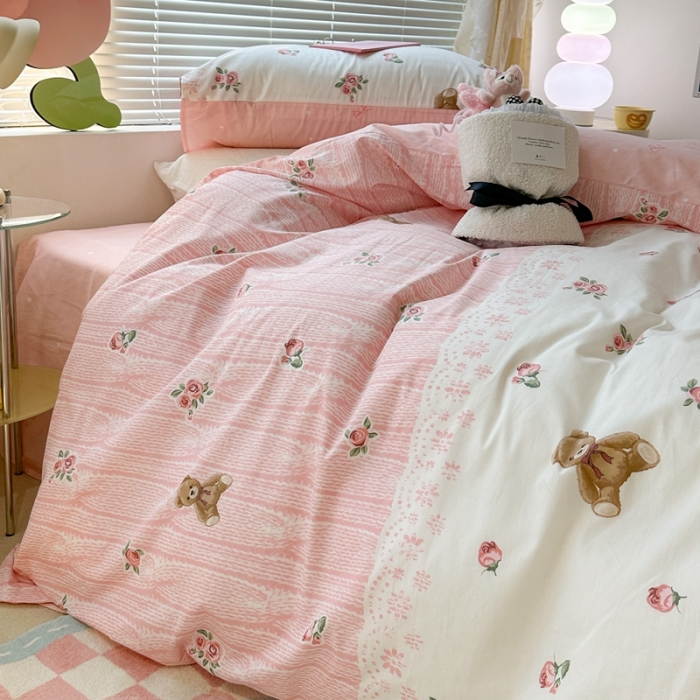 91家纺网 家纺一手货源 找家纺 昔可 2023新款全棉少女心系列四件套 玫瑰小熊