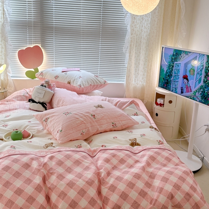 91家纺网 家纺一手货源 找家纺 昔可 2023新款全棉少女心系列四件套 玫瑰小熊