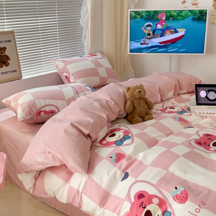 91家纺网 家纺一手货源 找家纺 昔可 2023新款全棉四件套 方块粉熊