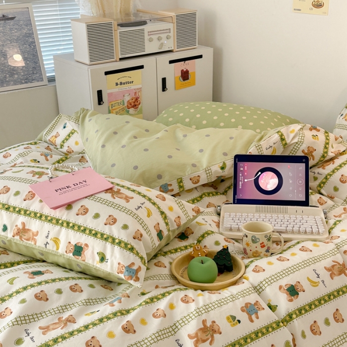 91家纺网 家纺一手货源 找家纺 昔可 2023新款小清新全棉四件套 竖条小熊