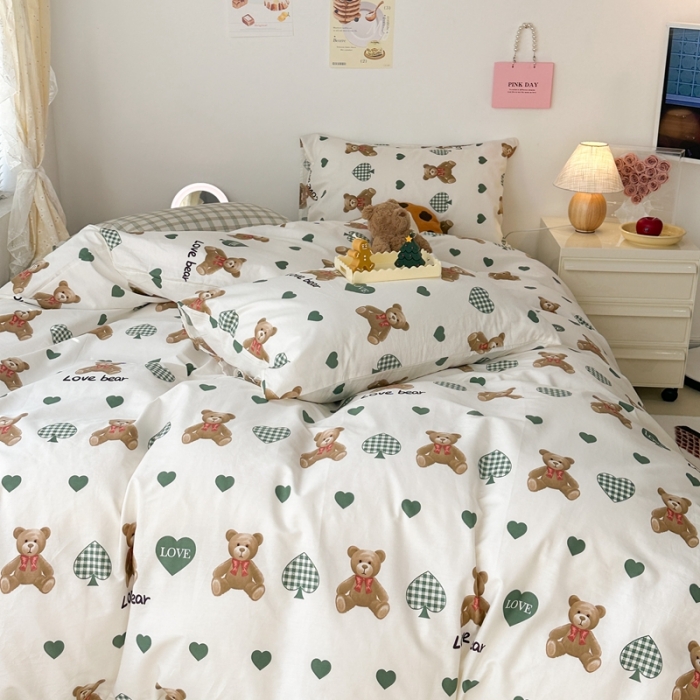 91家纺网 家纺一手货源 找家纺 昔可 2023新款可爱元气卧室新款全棉四件套 爱心熊 绿
