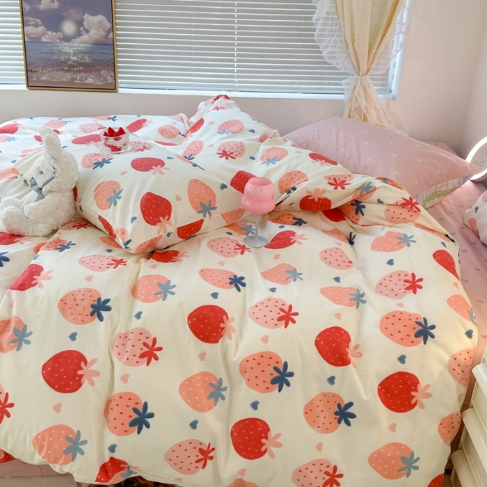 91家纺网 家纺一手货源 找家纺 昔可 2023新款可爱元气卧室新款全棉四件套 春日粉草莓