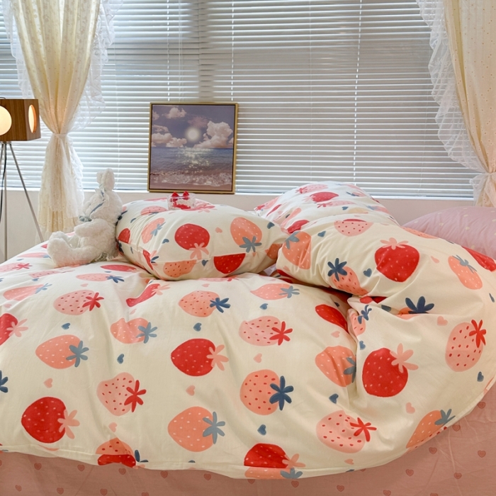 91家纺网 家纺一手货源 找家纺 昔可 2023新款可爱元气卧室新款全棉四件套 春日粉草莓