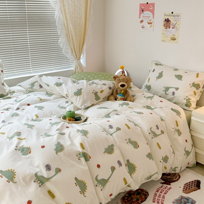 91家纺网 家纺一手货源 找家纺 昔可 2023新款可爱元气卧室新款全棉四件套 滑板恐龙