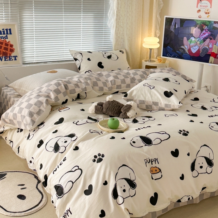 91家纺网 家纺一手货源 找家纺 昔可 2023新款全棉卡通系列四件套 黑白脚印狗狗