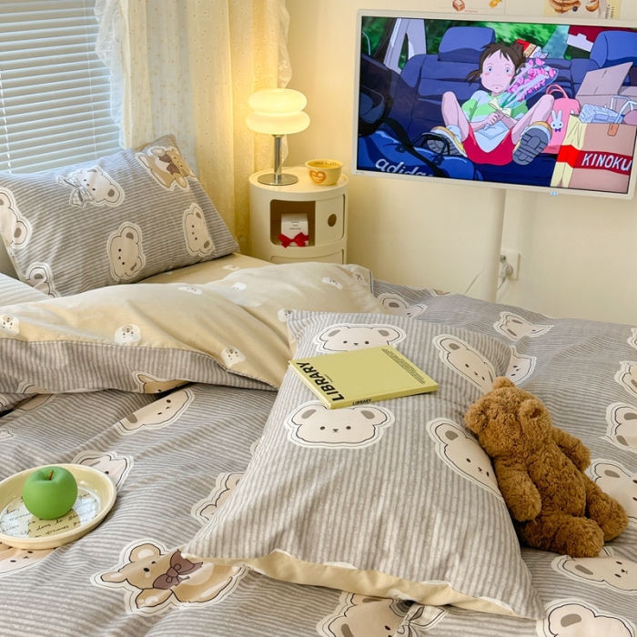 91家纺网 家纺一手货源 找家纺 昔可 2023新款全棉卡通系列四件套 蝴蝶结领熊