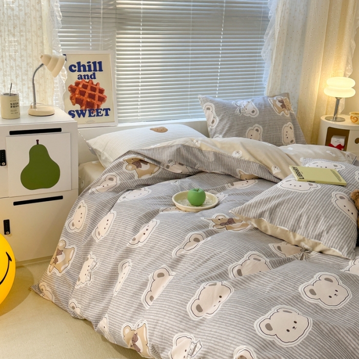 91家纺网 家纺一手货源 找家纺 昔可 2023新款全棉卡通系列四件套 蝴蝶结领熊