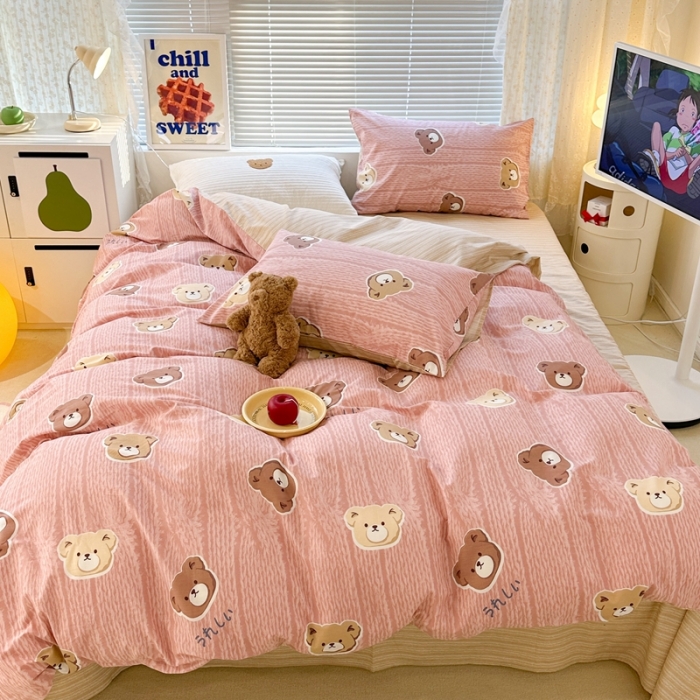 91家纺网 家纺一手货源 找家纺 昔可 2023新款全棉卡通系列四件套 毛衣小熊 粉