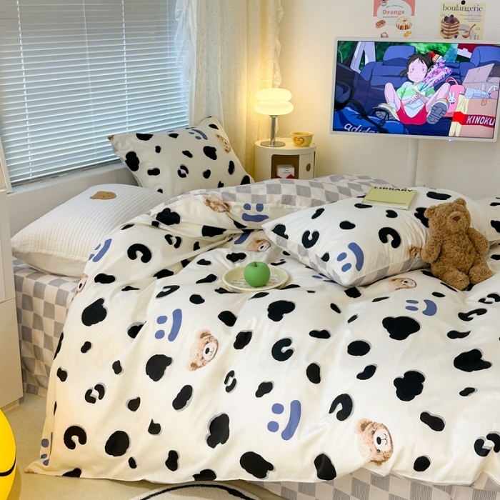 91家纺网 家纺一手货源 找家纺 昔可 2023新款全棉卡通系列四件套 奶牛笑脸熊