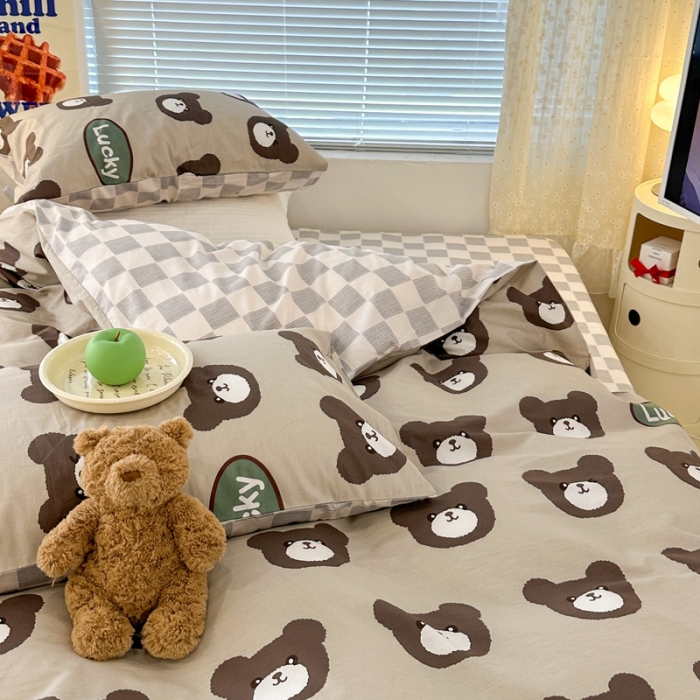 91家纺网 家纺一手货源 找家纺 昔可 2023新款全棉卡通系列四件套 幸运小棕熊