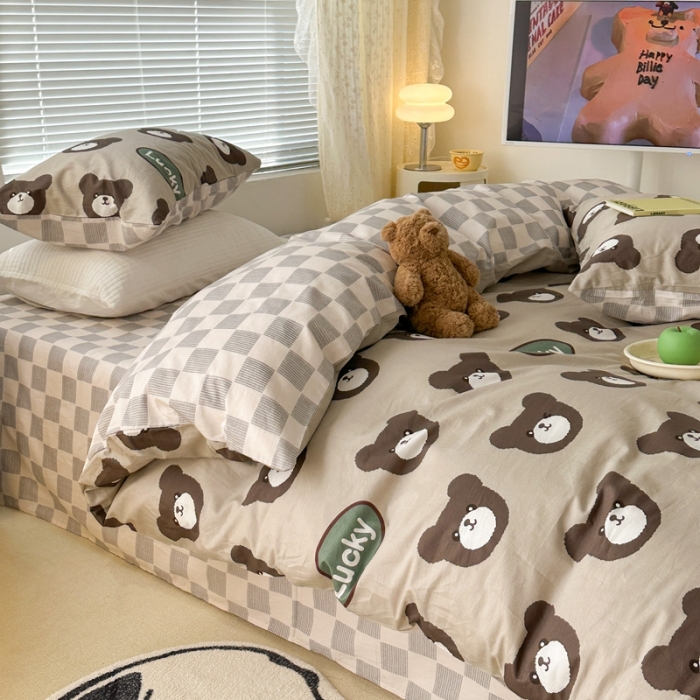 91家纺网 家纺一手货源 找家纺 昔可 2023新款全棉卡通系列四件套 幸运小棕熊