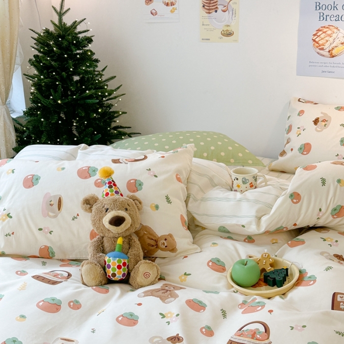 91家纺网 家纺一手货源 找家纺 昔可家纺 2023新款圣诞系列全棉四件套 柿子熊