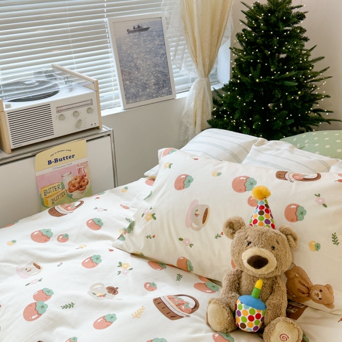 91家纺网 家纺一手货源 找家纺 昔可家纺 2023新款圣诞系列全棉四件套 柿子熊