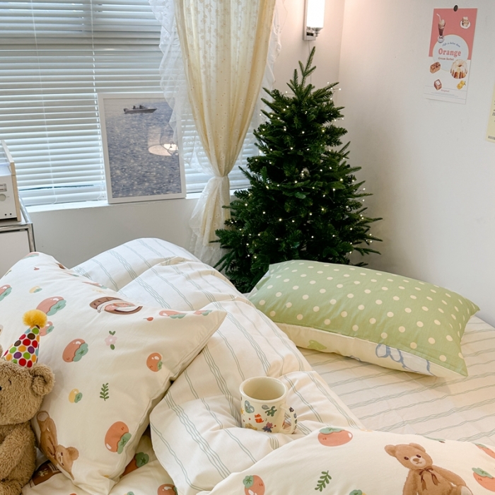 91家纺网 家纺一手货源 找家纺 昔可家纺 2023新款圣诞系列全棉四件套 柿子熊