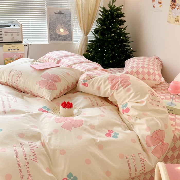 91家纺网 家纺一手货源 找家纺 昔可家纺 2023新款圣诞系列全棉四件套 樱桃蝴蝶结