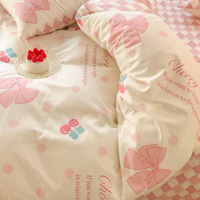 91家纺网 家纺一手货源 找家纺 昔可家纺 2023新款圣诞系列全棉四件套 樱桃蝴蝶结