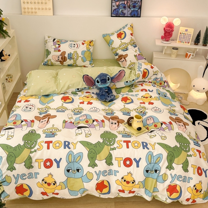 91家纺网 家纺一手货源 找家纺 昔可家纺 2023新款迪士尼系列全棉四件套 巴斯光年乐园