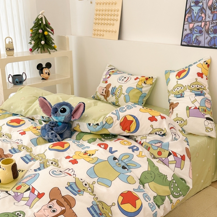 91家纺网 家纺一手货源 找家纺 昔可家纺 2023新款迪士尼系列全棉四件套 巴斯光年乐园