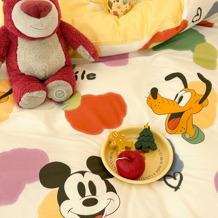 91家纺网 家纺一手货源 找家纺 昔可家纺 2023新款迪士尼系列全棉四件套 彩色块唐老鸭