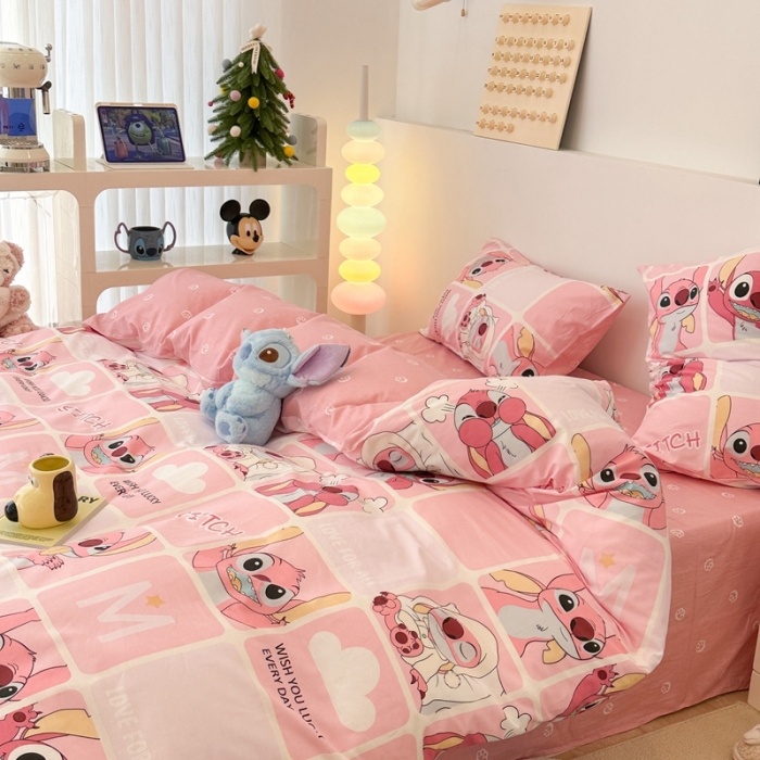 91家纺网 家纺一手货源 找家纺 昔可家纺 2023新款迪士尼系列全棉四件套 粉色史迪仔