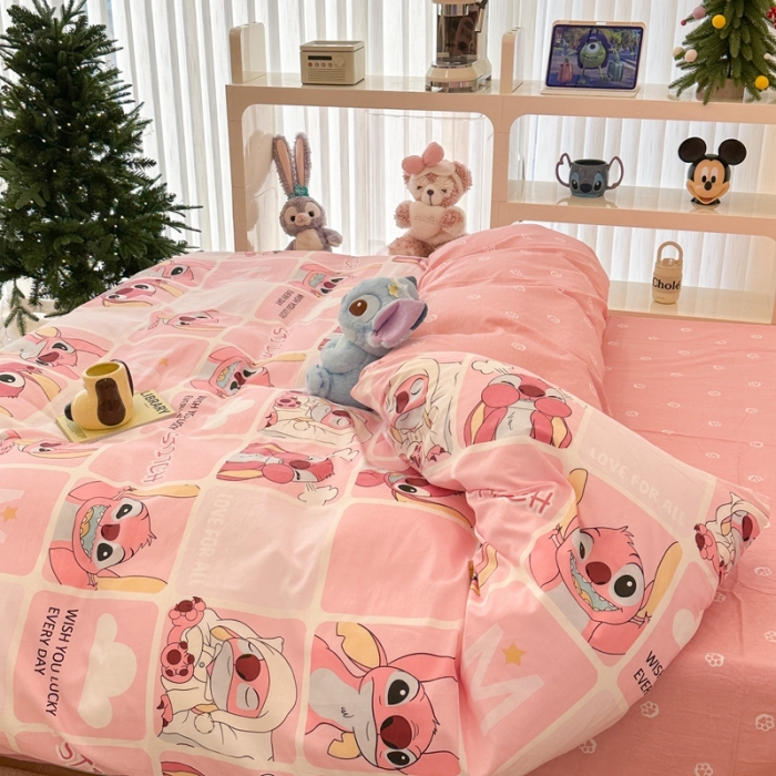91家纺网 家纺一手货源 找家纺 昔可家纺 2023新款迪士尼系列全棉四件套 粉色史迪仔