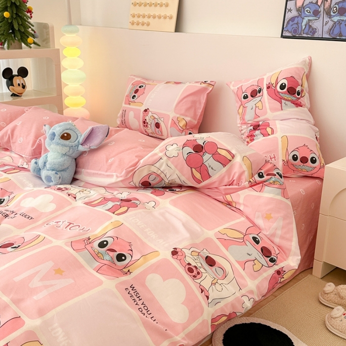 91家纺网 家纺一手货源 找家纺 昔可家纺 2023新款迪士尼系列全棉四件套 粉色史迪仔