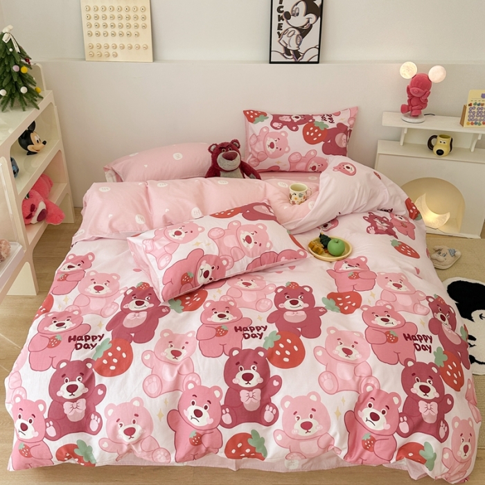 91家纺网 家纺一手货源 找家纺 昔可家纺 2023新款迪士尼系列全棉四件套 好多草莓熊