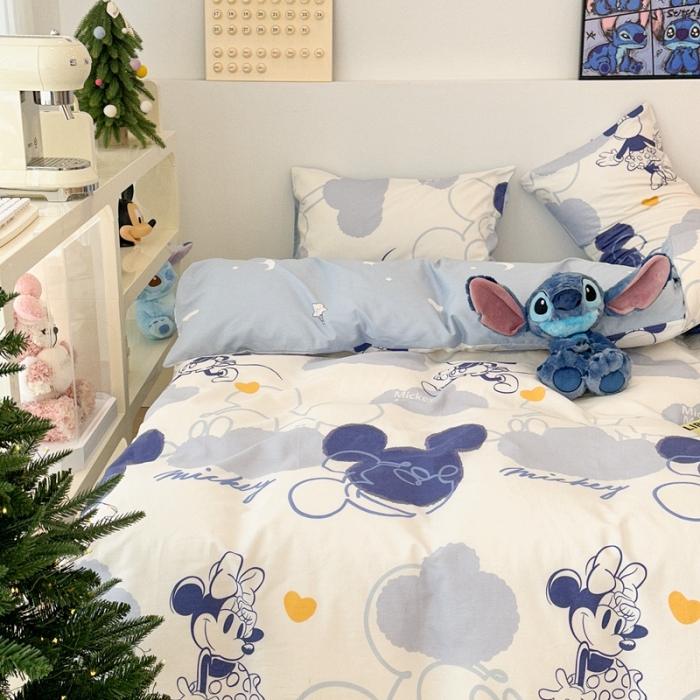 91家纺网 家纺一手货源 找家纺 昔可家纺 2023新款迪士尼系列全棉四件套 蓝色晕染米奇