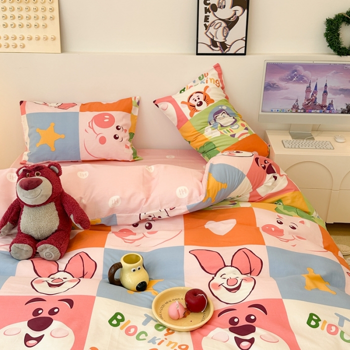 91家纺网 家纺一手货源 找家纺 昔可家纺 2023新款迪士尼系列全棉四件套 乐园连连看