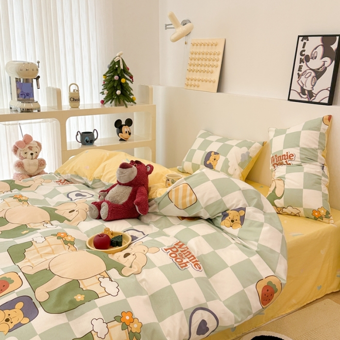 91家纺网 家纺一手货源 找家纺 昔可家纺 2023新款迪士尼系列全棉四件套 绿棋盘维尼