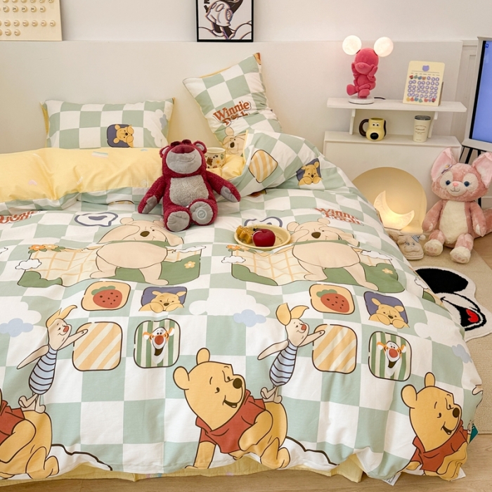 91家纺网 家纺一手货源 找家纺 昔可家纺 2023新款迪士尼系列全棉四件套 绿棋盘维尼