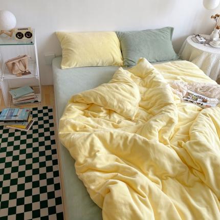 91家纺网 家纺一手货源 找家纺 六巷胡同 2022新款混搭系ins牛奶绒四件套 奶黄豆绿-混搭