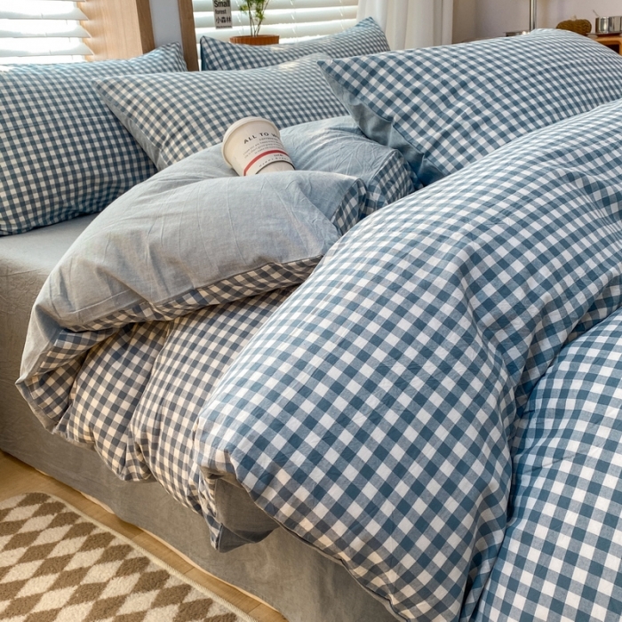 91家纺网 家纺一手货源 找家纺 蓝邻 2024新款全棉无印风全棉色织水洗棉单品被套 海兰小格