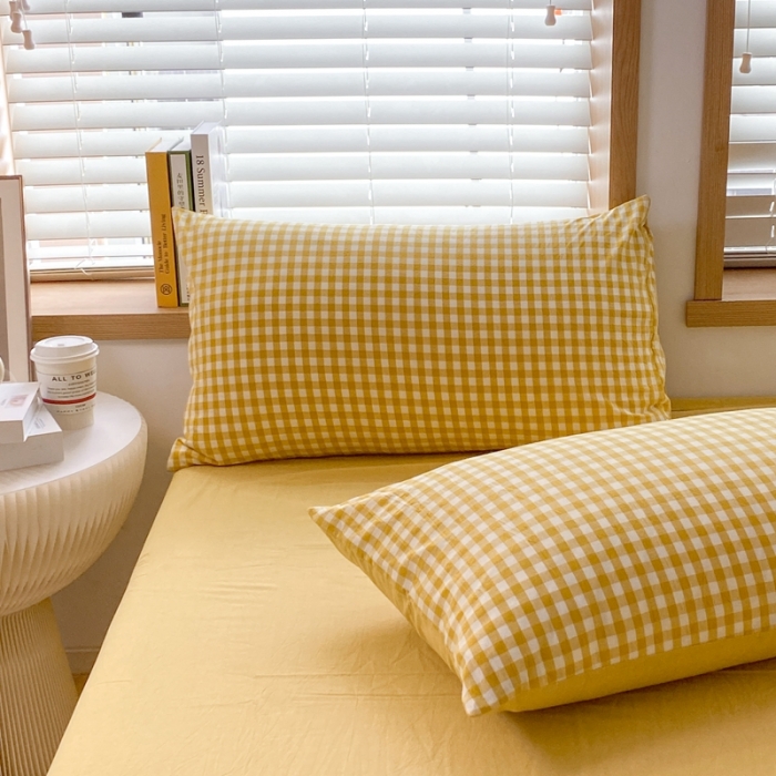 91家纺网 家纺一手货源 找家纺 蓝邻 2024新款全棉无印风全棉色织水洗棉枕套 黄小格