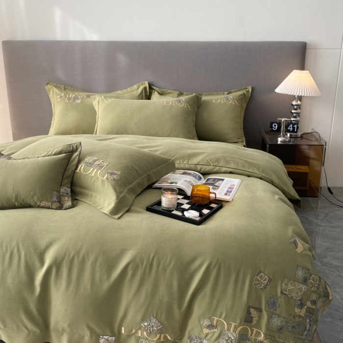91家纺网 家纺一手货源 找家纺 棉生活家纺 2023新款水洗牛奶蛋白棉四件套 橄榄绿