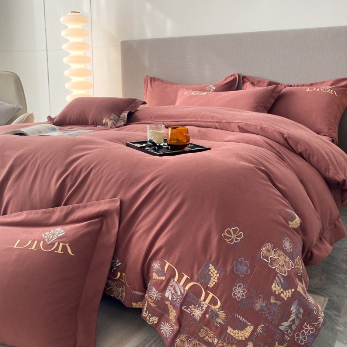 91家纺网 家纺一手货源 找家纺 棉生活家纺 2023新款水洗牛奶蛋白棉四件套 海棠红