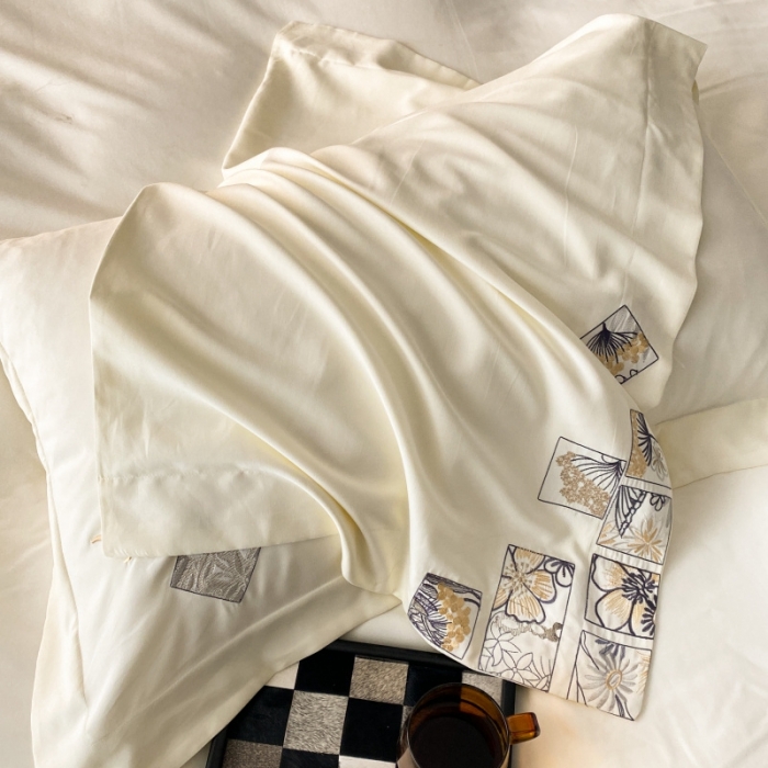 91家纺网 家纺一手货源 找家纺 棉生活家纺 2023新款水洗牛奶蛋白棉四件套 奶油白