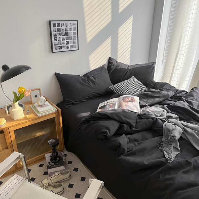 91家纺网 家纺一手货源 找家纺 优迈 新款纯色双拼水洗棉亲肤磨毛四件套-单被套枕套床笠纯黑