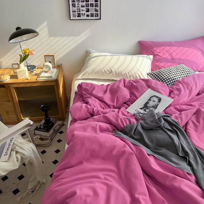 91家纺网 家纺一手货源 找家纺 优迈 新款纯色双拼水洗棉亲肤磨毛四件套-单被套枕套床笠慕斯玫瑰