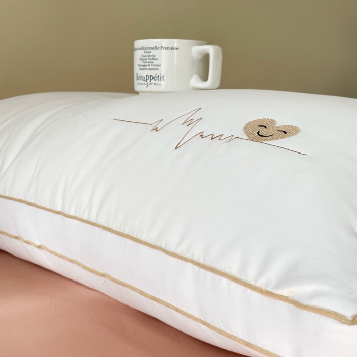 91家纺网 家纺一手货源 找家纺 （总）伟邦 2023新款蚕丝枕