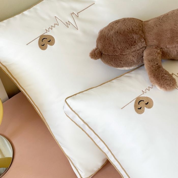 91家纺网 家纺一手货源 找家纺 （总）伟邦 2023新款蚕丝枕