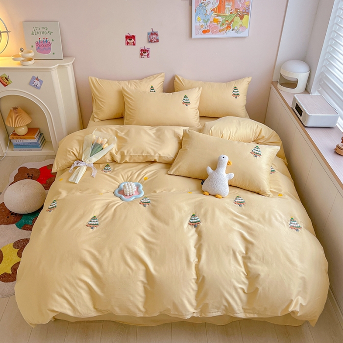 91家纺网 家纺一手货源 找家纺 丽涵家纺 2024春夏新品全棉毛巾绣四件套（内含买家秀） 圣诞树