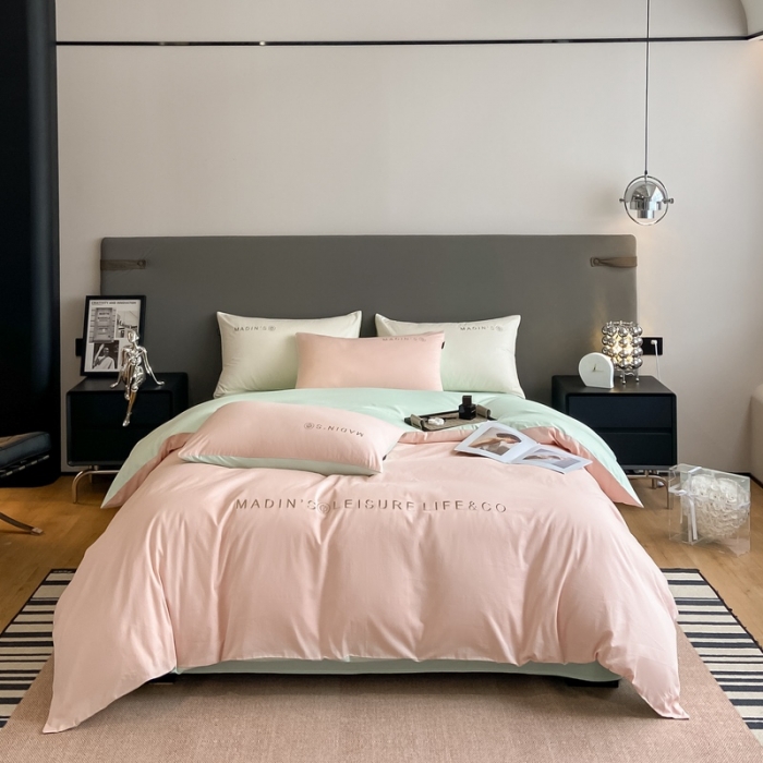 91家纺网 家纺一手货源 找家纺 卡姿 2023新款轻奢简约刺绣四件套—自由风格 自由风（悠悠粉+清新绿）