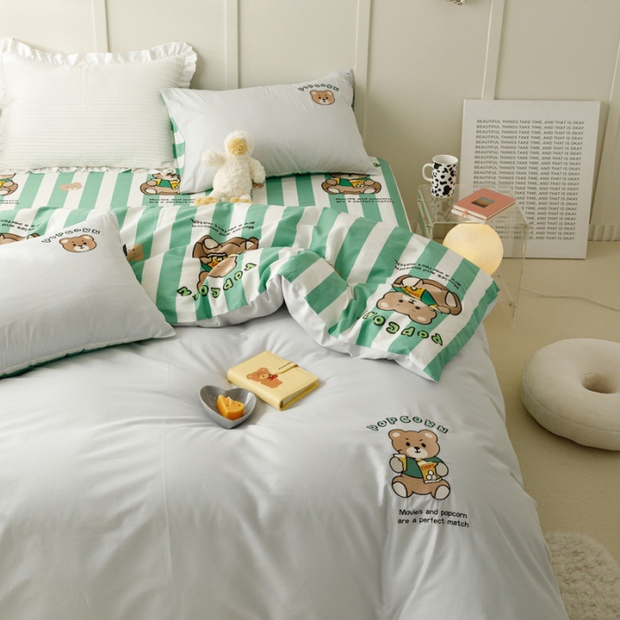 91家纺网 家纺一手货源 找家纺 卡姿 2023新款全棉呆萌小刺绣四件套第二波 可乐熊