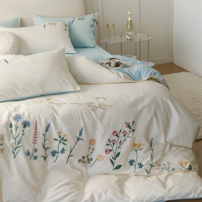 91家纺网 家纺一手货源 找家纺 卡姿家纺 2023新款优雅风刺绣四件套—花季 花季白