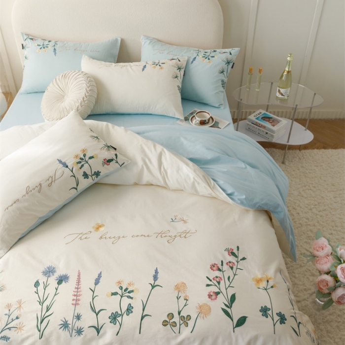 91家纺网 家纺一手货源 找家纺 卡姿家纺 2023新款优雅风刺绣四件套—花季 花季白