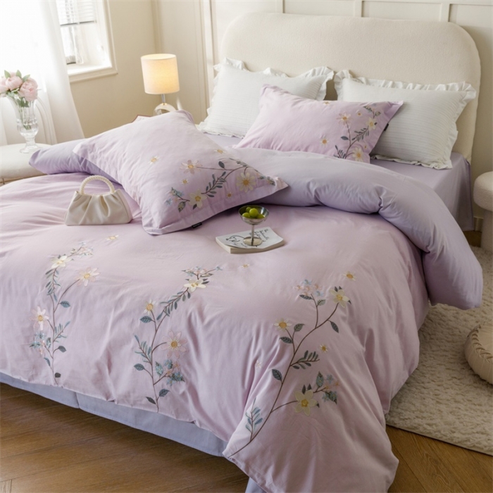 91家纺网 家纺一手货源 找家纺 卡姿家纺 2023新款优雅风刺绣四件套—欧若拉 欧若拉-紫