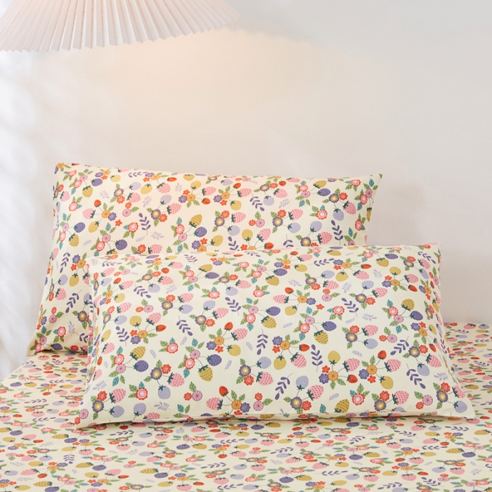 91家纺网 家纺一手货源 找家纺 首爱家纺 2025新款加厚全棉床笠床垫席梦思保护套 草莓点点