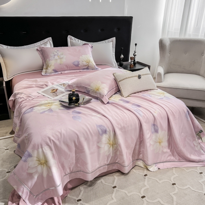 91家纺网 家纺一手货源 找家纺 娇逸家居 2024新款40天丝莫代尔镂空款夏凉被 花未央